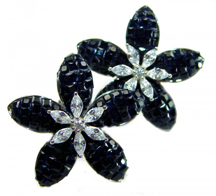 Incredible green Flowers genuine 10.5 CARAT Sapphire .925 Sterling Silver handcrafted Earrings - Close-up of flower-shaped sapphire and diamond earrings.