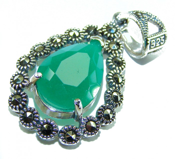 Stella - Very Unique authentic 10.5 carat Jade .925 Sterling Silver handcrafted pendant - Jade pendant close-up with decorative sterling silver setting.