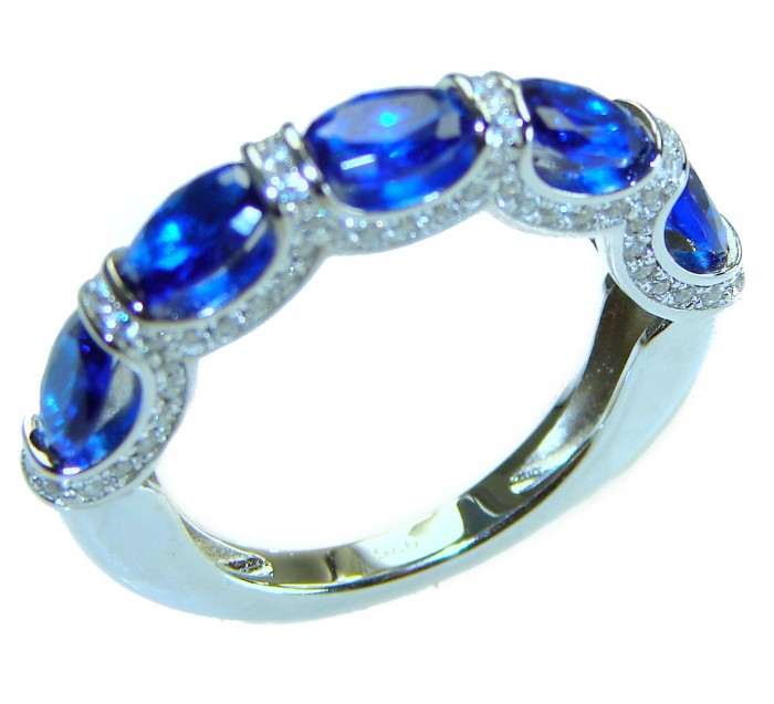 Extravaganza 4.5 carat White Topaz Sapphire .925 Sterling Silver brilliantly handcrafted ring s. 6 1/2 - Side view of sterling silver ring with blue sapphires and white topaz
