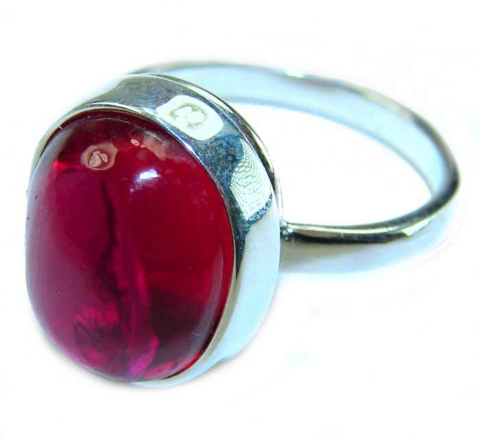 Bella Rosa Genuine 14.5 CARAT Ruby .925 Sterling Silver dipped in 18K Gold Large Statement Ring size 9 - Close-up of Bella Rosa 14.5 carat ruby in .925 sterling silver setting