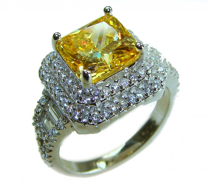 Splendid PRINCESS cut 7.2 carat yellow Sapphire .925 Sterling Silver brilliantly handcrafted ring s. 6 - Yellow sapphire and diamond ring, top view, showcasing gemstone detail.