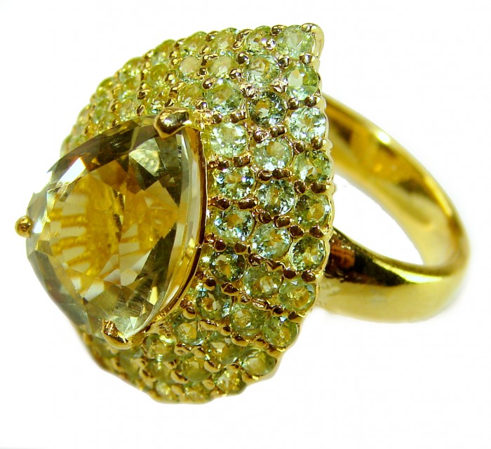 Golden Treasure 25.5 carat Citrine .925 Sterling Silver dipped in 14K Gold Handcrafted Huge Ring size 6 1/2 - Close-up of Golden Treasure Citrine ring with silver and gold accents