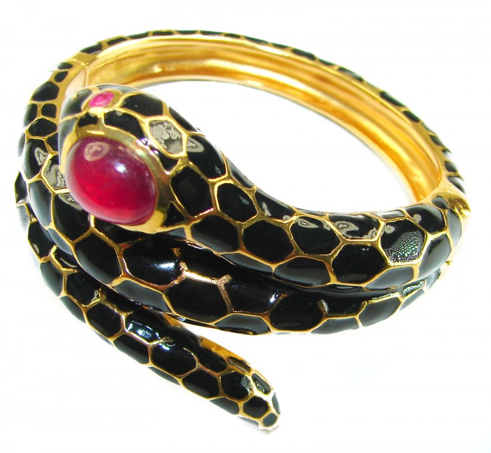 Huge Black Cobra Snake Genuine 8.2 carat natural Kashmir Ruby INLAY ONYX 18K Gold over .925 Sterling Silver handcrafted Bracelet - Black cobra snake bracelet, side view with red gemstone detail.