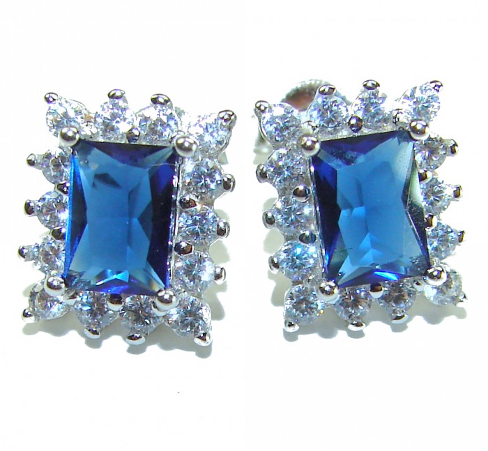 Best quality 4.5 carat African Kyanite .925 Sterling Silver handcrafted earrings - Close-up of African Kyanite earrings in .925 sterling silver.