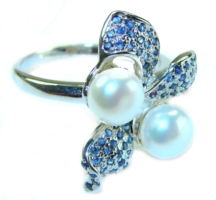White Flower Pearl Sapphire .925 Sterling Silver brilliantly handcrafted ring s. 8 1/4 - White flower pearl sapphire silver ring, top view close-up.