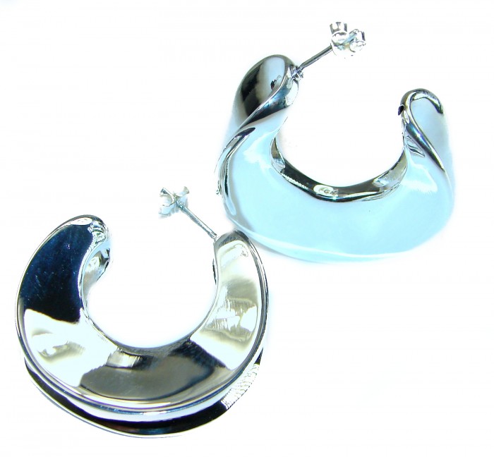 LARGE - EXTRAVAGANZA - Highly Polished Fancy .925 Sterling Silver Italy made Earrings - Side view of highly polished large sterling silver earrings.