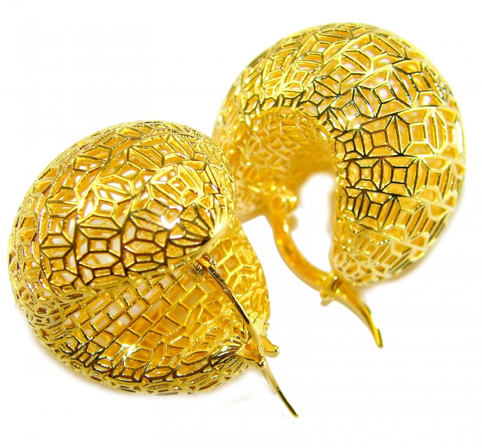 Dubai Style - Golden Flowers .925 Sterling Silver dipped in 22K Gold handmade Large Earrings - Side view of Dubai-style gold hoop earrings with floral pattern.