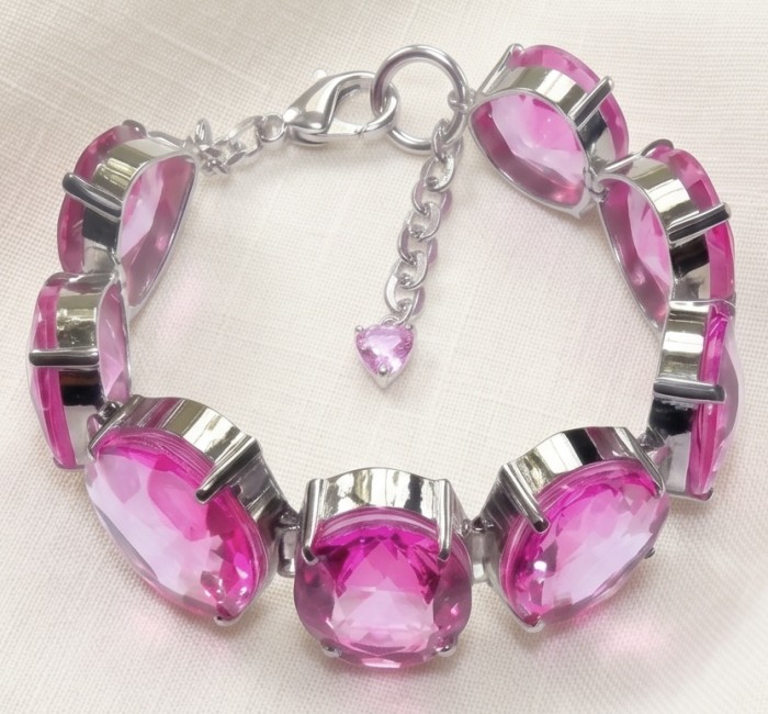 Luxurious 158.4 carat Fuchsia Pink Sapphire .925 Sterling Silver handcrafted Bracelet - Luxurious fuchsia pink sapphire bracelet clasp detail, .925 Sterling Silver