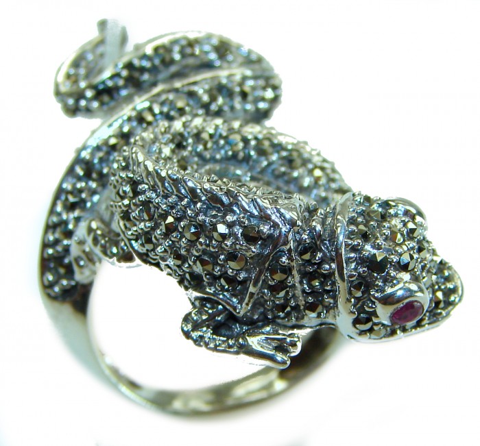 Lizard Natural Marcasite Ruby .925 Statement Sterling Silver ring size 7 - Lizard-shaped ring with marcasite and ruby, angled top view detail.