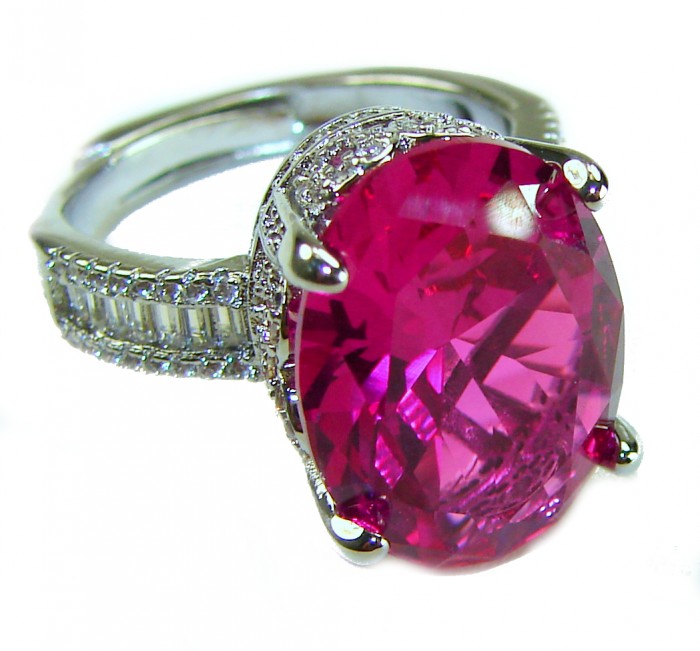 Blooming Beauty 11.8 carat Pink Sapphire .925 Silver handcrafted Cocktail Ring s. 7 - Close-up of pink sapphire ring with .925 silver band and diamond accents.
