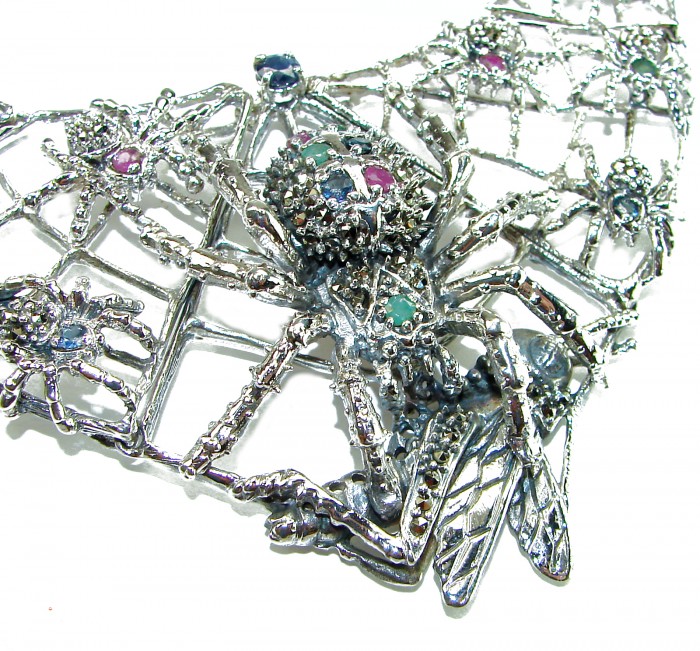 LARGE One of the kind Hunting Spiders Colombian Emerald Ruby Sapphire .925 Sterling Silver handmade necklace - Close-up of hunting spider jewelry with emerald and ruby stones