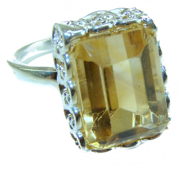 Solid 22.8 carat Genuine Lemon Quartz .925 Sterling Silver handcrafted ring size 9 - Close-up of solid 22.8 carat lemon quartz ring in .925 sterling silver.
