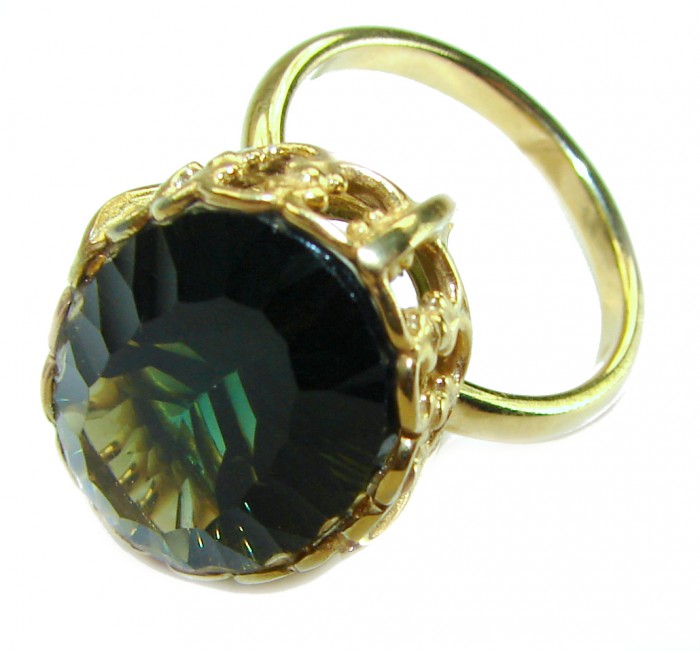 Timless Beauty 12.5 carat Helenite 14K Gold over .925 Sterling Silver handmade Ring s. 9 1/2 - Side view of Timeless Beauty 12.5 carat Helenite gold ring