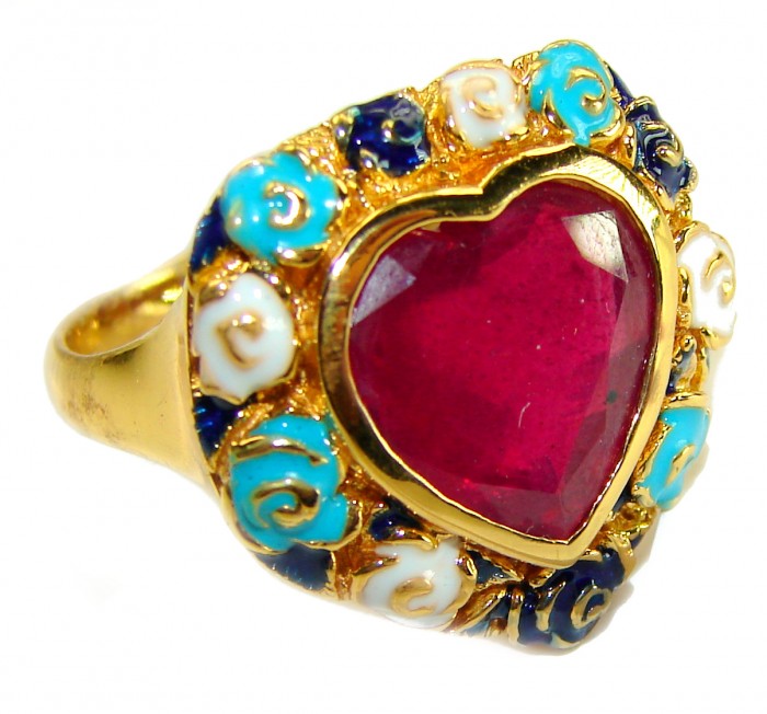 Golden Heart 12.2 carat Amber enamel 14K Gold over .925 Sterling Silver Handcrafted Ring size 7 3/4 - Close-up of heart-shaped gold ring with colored enamel detailing