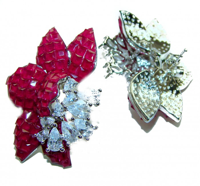 Giovanna - Authentic 22.9 carat Ruby .925 Sterling Silver handcrafted earrings - Close-up of ruby and sterling silver earrings, front and back view.
