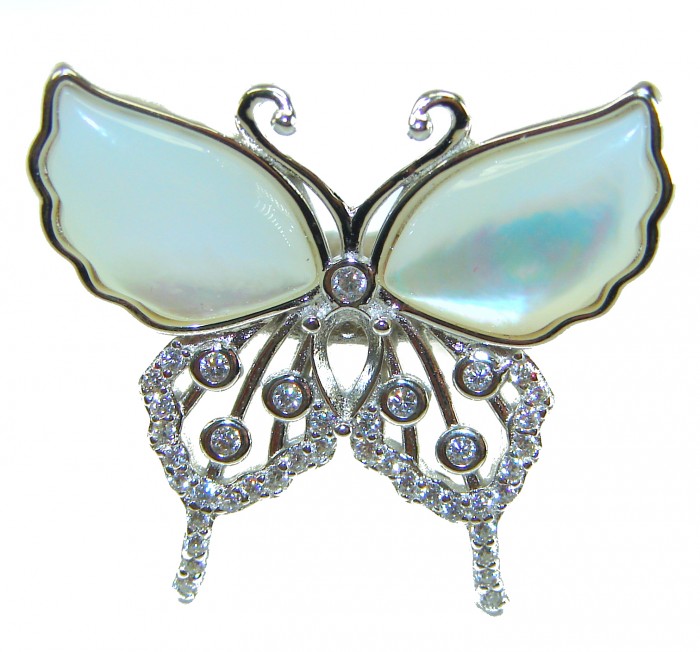 White Butterfly Blister Pearl .925 Sterling Silver brilliantly handcrafted ring s. 7 1/4 - Front view of white butterfly brooch in sterling silver with pearls.