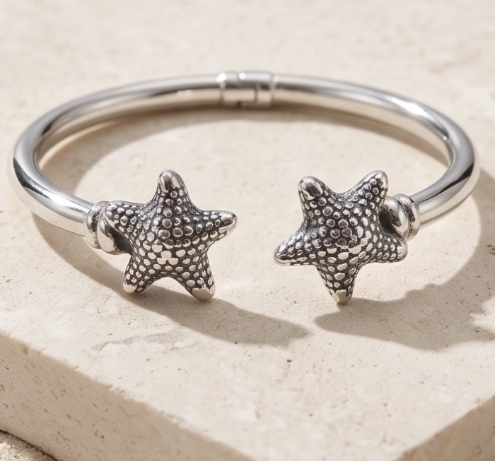 Seaside Italy made Starfish Bracelet in best quality .925 Sterling Silver - Starfish bracelet front view, .925 silver, seaside theme.