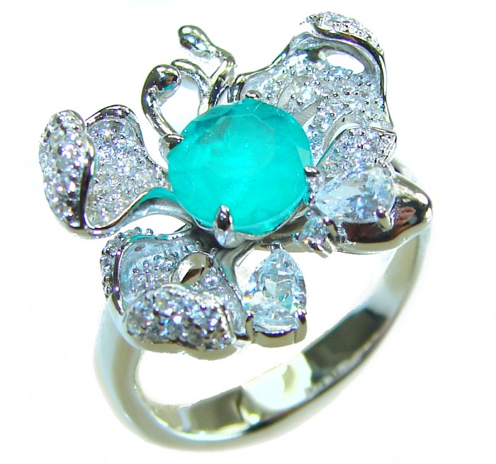 Exotic Flower 4.8 carat natural Colombian Emerald .925 Sterling Silver handmade Statement Ring size 7 1/2 - Close-up of Exotic Flower ring with 4.8 carat Colombian emerald stone