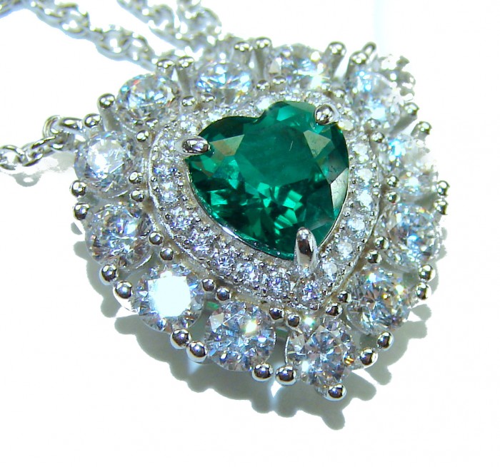 My Heart Natural 3.5 carat Chrome Diopside .925 Silver handcrafted Necklace - Heart-shaped chrome diopside pendant close-up with diamond accents