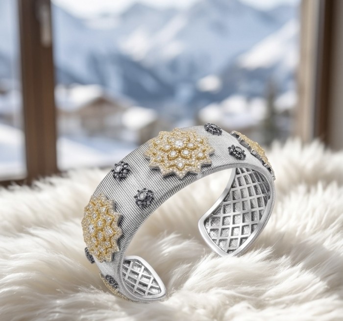 Dolce Vita - Precious Natural 9.5 carat White Topaz 2 tones .925 Sterling Silver handcrafted bracelet - Side view of Dolce Vita cuff with white topaz and gold accents.