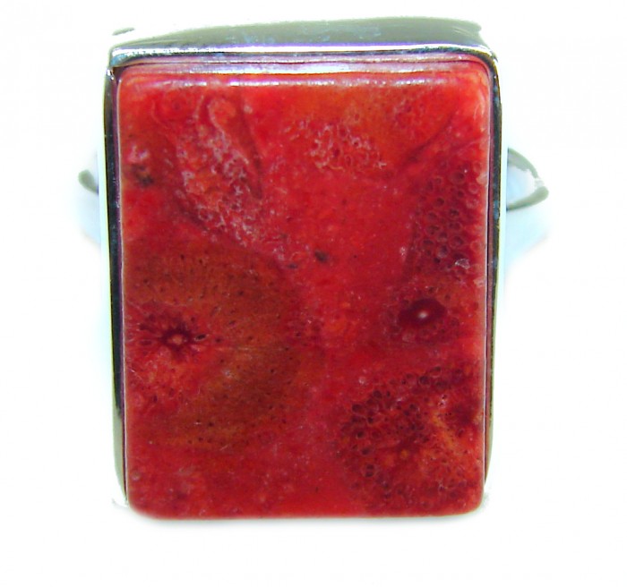 Bochic Style Natural Fossilized Coral 14K Gold over .925 Sterling Silver handmade ring s. 9 - Stone close-up of Bochic fossilized coral ring in 14K gold over silver