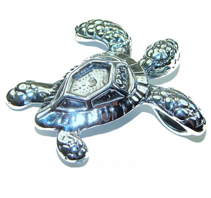 Bali made Sterling Turtle . 925 Sterling Silver handmade Pendant - photo 1