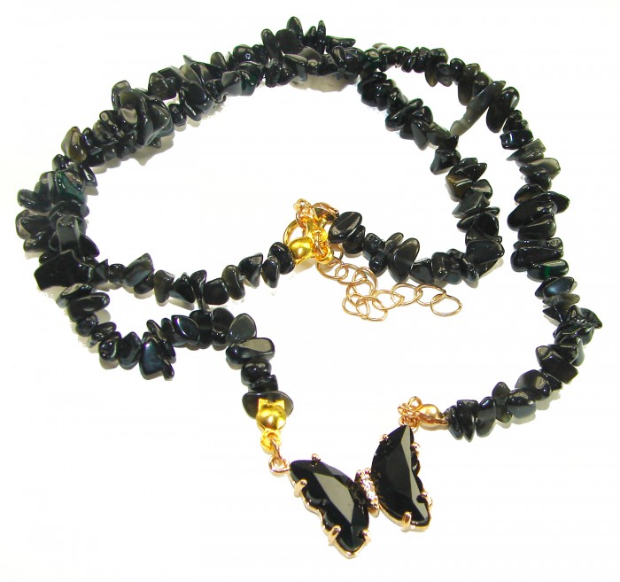 Green Butterfly authentic Onyx 14k Gold over .925 Sterling Silver handcrafted necklace - Green onyx butterfly necklace with gold details and clasp close-up.