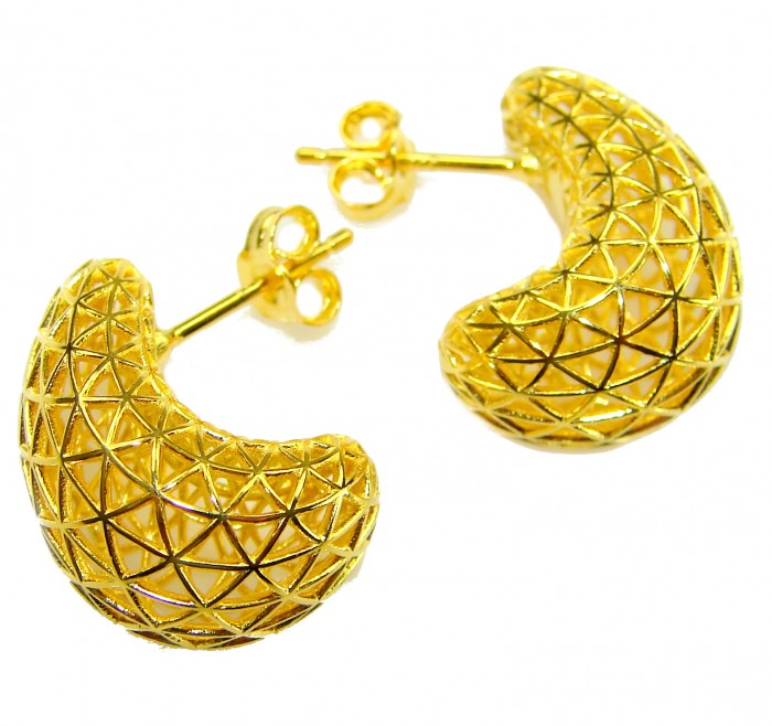 Dubai Style - .925 Sterling Silver dipped in 22K Gold handmade Earrings - Gold-plated crescent earrings, side view detailing lattice design.