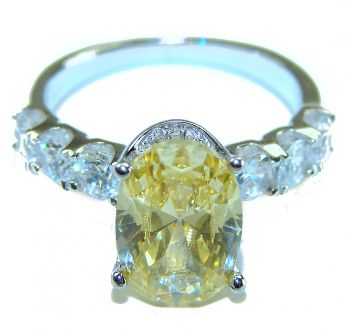 Esmeralda cut 7.2 carat yellow Sapphire .925 Sterling Silver brilliantly handcrafted ring s. 7 1/4 - Yellow sapphire ring close-up showing side stones and setting details