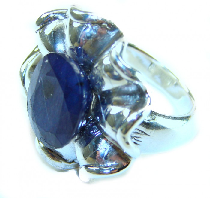 Blue Flower AAAA QUALITY Blue Sapphire .925 Sterling Silver handmade Large ring size 7 - Side view of blue sapphire ring in sterling silver flower setting.