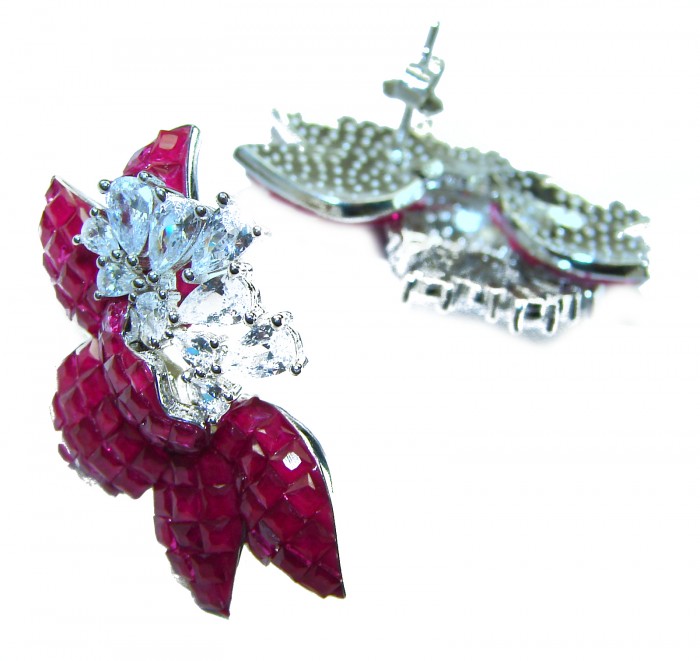Giovanna - Authentic 19.9 carat Ruby .925 Sterling Silver handcrafted earrings - Ruby earrings stone close-up, Giovanna 19.9ct, Sterling Silver.
