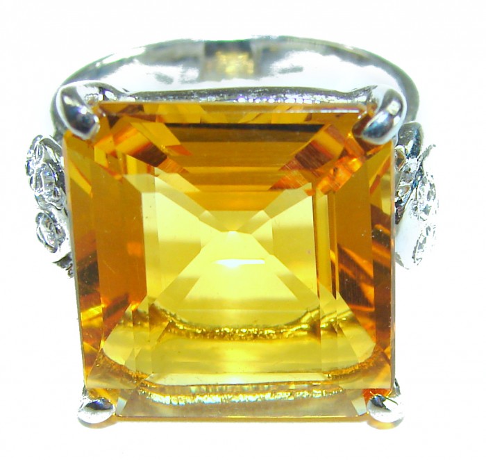 Oversized Golden Rays of Sunlight cushion cut 22.5 carat Golden Topaz .925 Sterling Silver Large Ring size 8 1/2 - Close-up of oversized cushion cut 22.5 carat golden gemstone ring