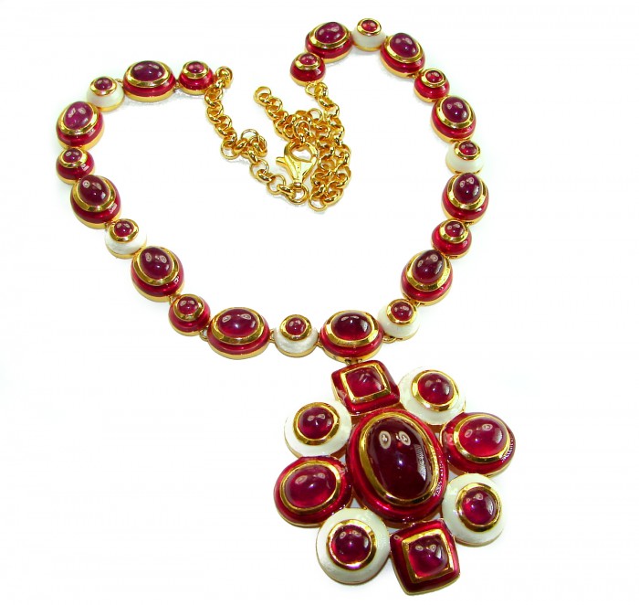 Outstanding - Red Rose - Authentic Kashmir 155.8 carat Ruby Enamel 18K Gold over .925 Sterling Silver handcrafted Station necklace - Necklace with red rubies and gold chain, top view.