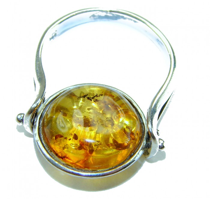 Family Tree - Natural Baltic Amber .925 Sterling Silver handcrafted ring; s. 6 - Amber and sterling silver ring, top view close-up.
