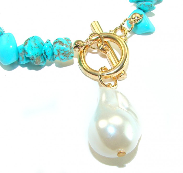 Luxurious natural Turquoise 14K Gold over .925 Sterling Silver handmade necklace - Turquoise necklace clasp detail with gold and pearl pendant.