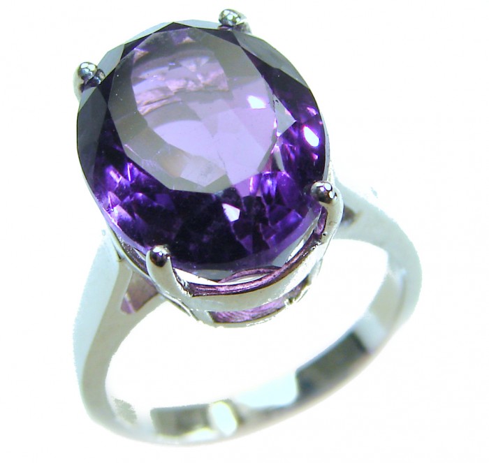 Odyssey 9.5 carat natural Purple Amethyst .925 Sterling Silver Handcrafted Ring size 6 - Close-up of Odyssey 9.5 carat purple amethyst ring in sterling silver.