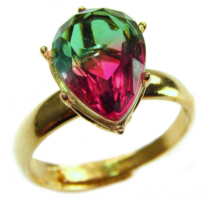 6.8 carat Brazilian Tourmaline .925 Sterling Silver dipped in 18K Gold Perfectly handcrafted Ring s. 9 adjustable - Tourmaline ring, stone close-up, pear shape, set in gold band.