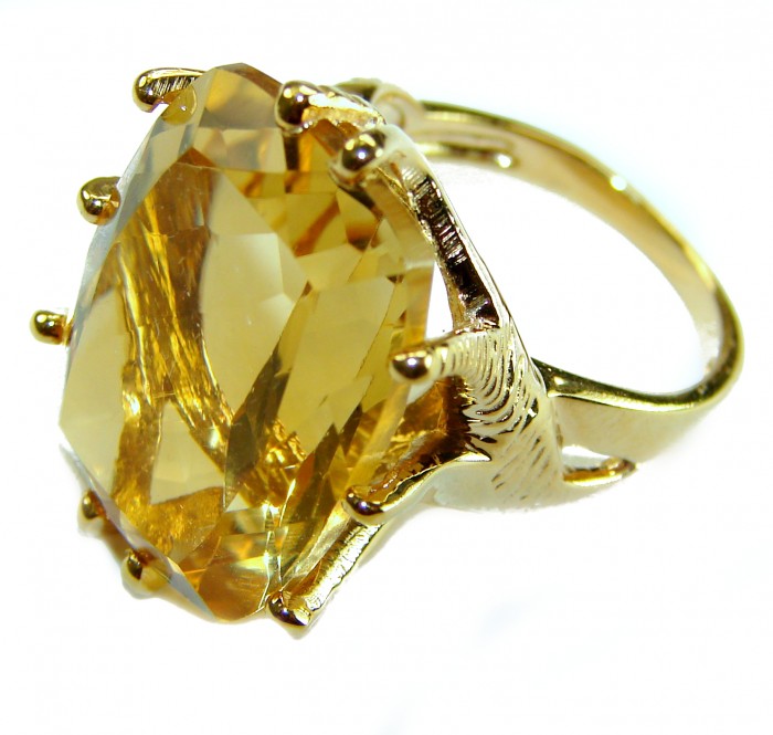 10.8 carat Genuine Lemon Quartz 14K Gold over .925 Sterling Silver handcrafted ring size 6 - Close-up of 10.8 ct Lemon Quartz ring in 14K Gold over Sterling Silver