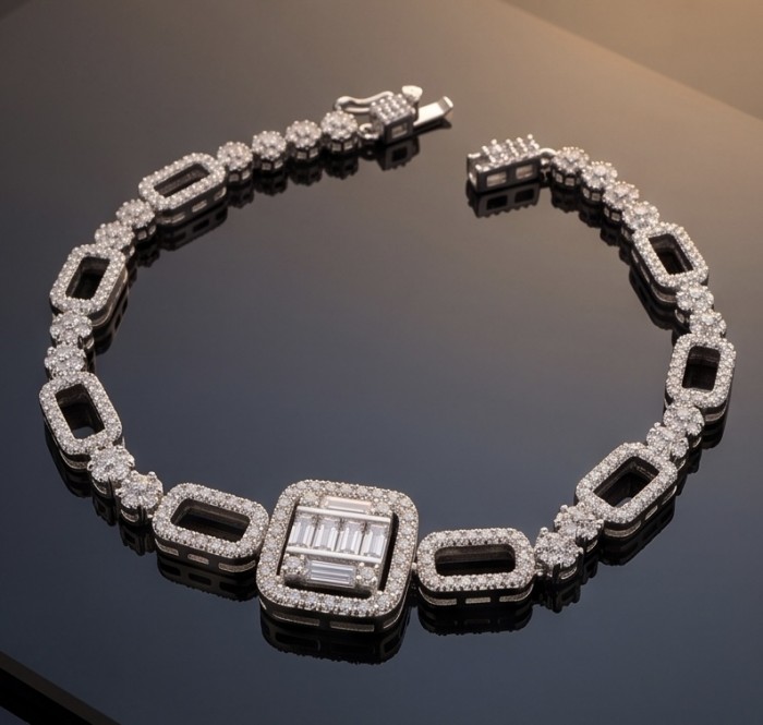Art Deco - Luxurious natural 12.5 carat White Topaz .925 Sterling Silver Perfectly handcrafted bracelet - Top view of Art Deco white topaz bracelet on reflective surface