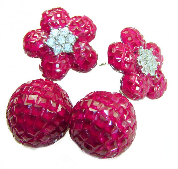 Giovanna - Authentic mystery setting 45.9 carat Ruby .925 Sterling Silver handcrafted earrings - Close-up of Giovanna ruby earrings with diamond centers.