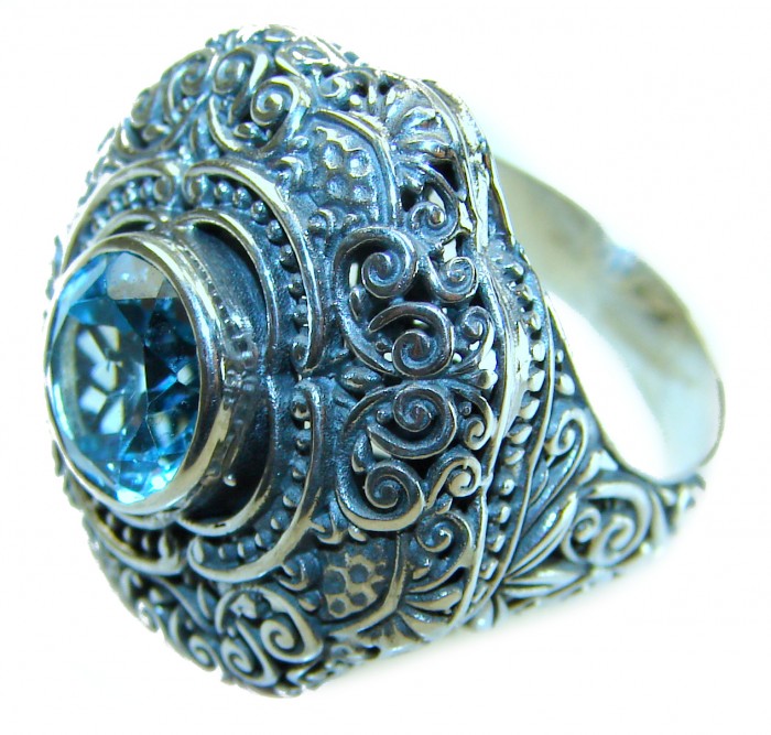 Pacifica 3.8 carat Swiss Blue Topaz .925 Sterling Silver handcrafted Large ring size 6 - Ornate silver ring with blue topaz, close-up side view.