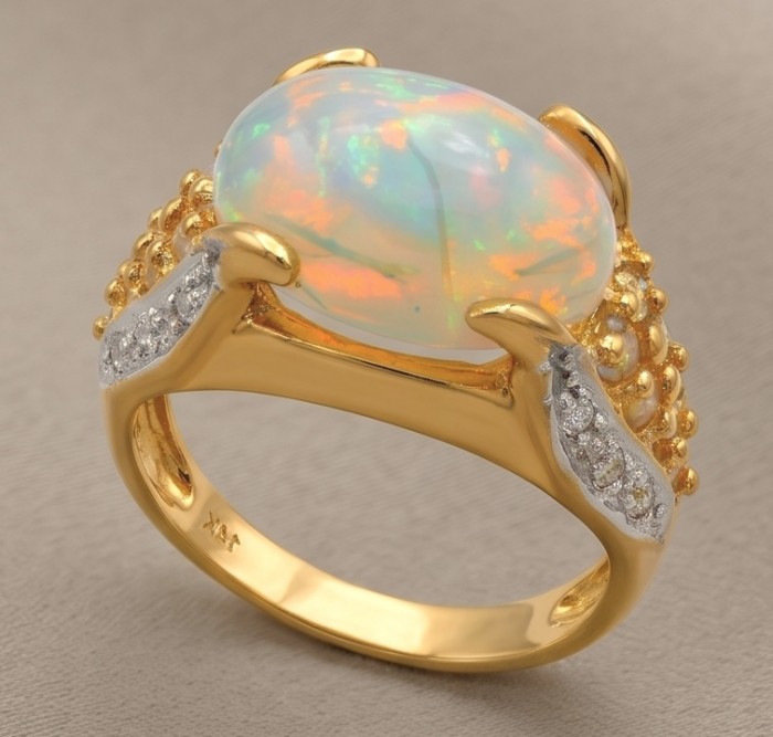 ENDLESS OCEAN 6.8 ctw Genuine Fire Ethiopian Opal 22K Gold over .925 Sterling Silver handmade Ring size 7 - Side view of 22K gold ring with fire Ethiopian opal and diamonds.
