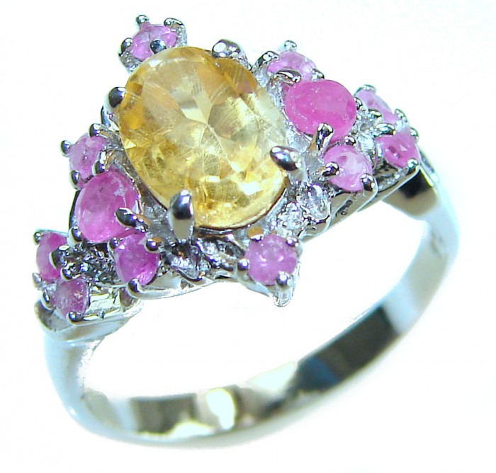 Luxurious 4.5 carat yellow Sapphire .925 Sterling Silver handcrafted ring; s. 6 - Side view of yellow sapphire ring with pink gemstones in sterling silver