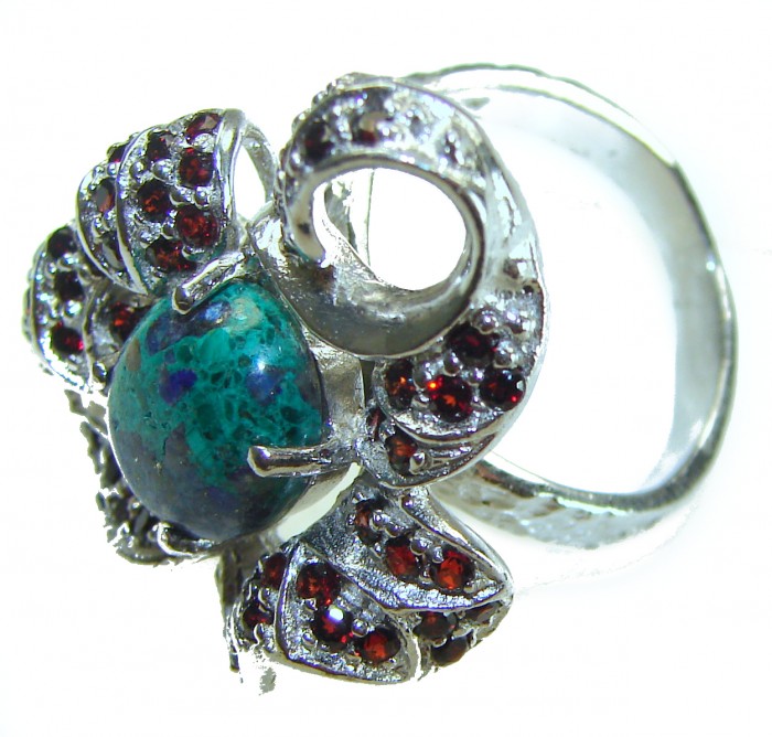 Great quality Blue Azurite Sapphire .925 Sterling Silver handcrafted Ring size 9 1/4 - Blue Azurite Sapphire ring close-up, featuring intricate stone setting.