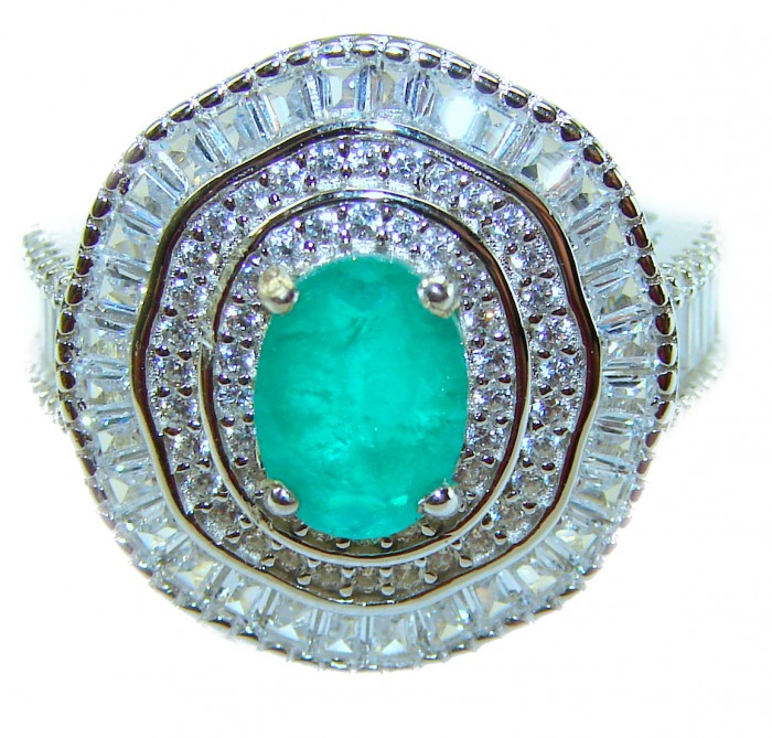 Art Decor Authentic 6.2 carat Colombian Emerald .925 Sterling Silver handcrafted Ring size 7 1/4 - Close-up of Art Deco 6.2 carat Colombian emerald ring in sterling silver