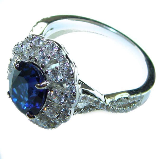 Luxurious 4.8 carat Sapphire .925 Sterling Silver handcrafted Ring size 8 - Side view of sapphire ring with sterling silver and diamond accents