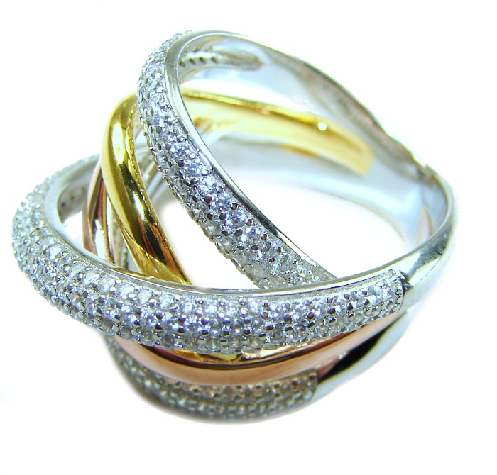 SPECTACULAR Three Tones Sterling Silver Italy made .925 STERLING Ring size 6 - Three-tone sterling silver ring, side view with sparkling details.