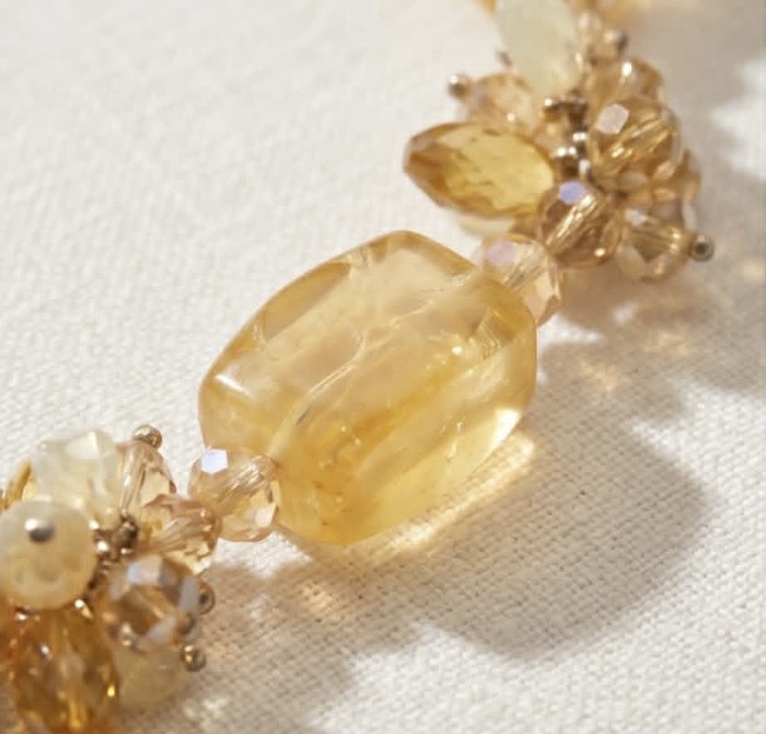 Dazzling vintage natural rough Brazilian Citrine .925 Sterling Silver handcrafted Large necklace - Close-up of dazzling vintage Brazilian Citrine necklace detail.
