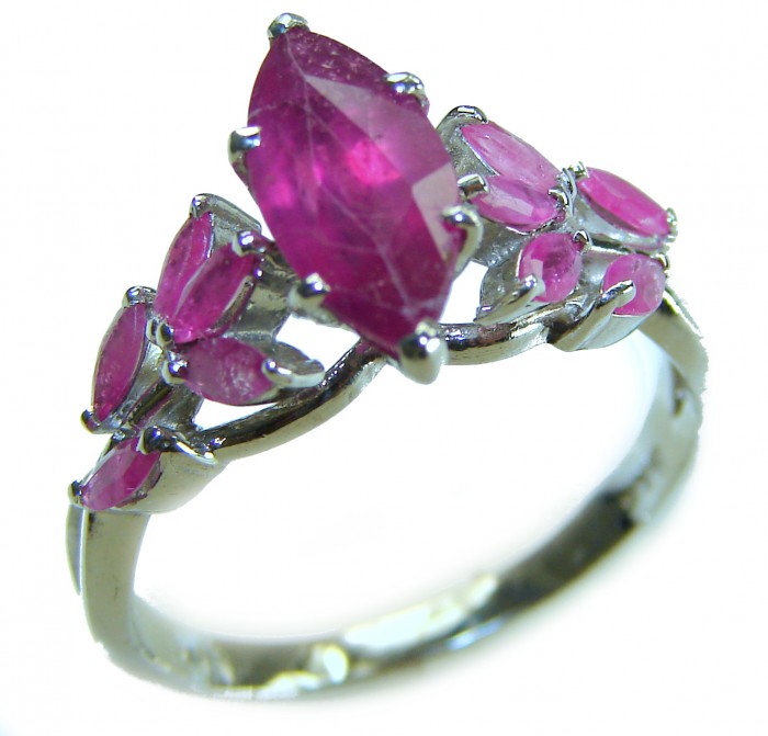Real Beauty Natural 8.9 carat Ruby .925 Sterling Silver handmade Statement Ring size 9 - Ruby ring in sterling silver, top view showcasing stones