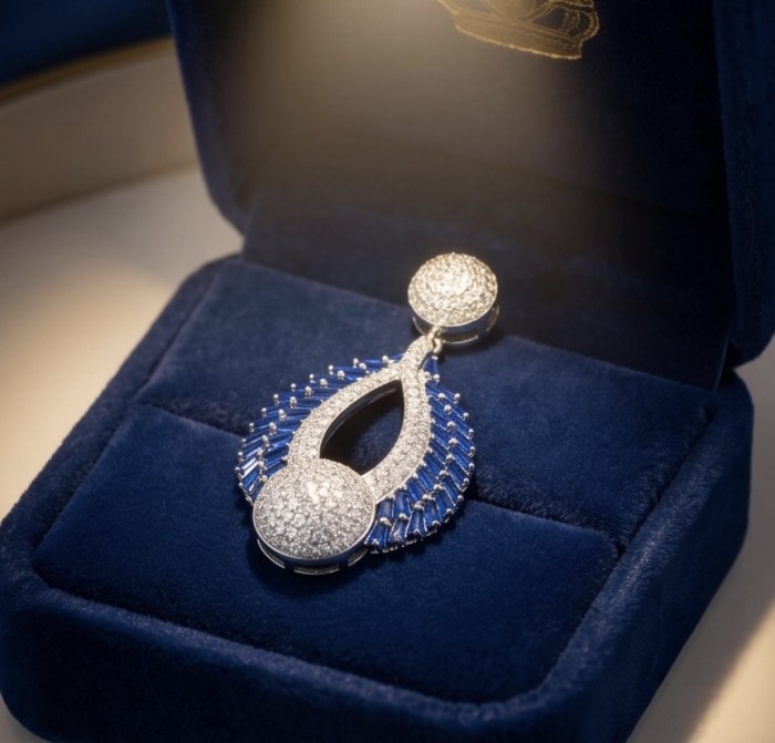 Heirloom Genuine 8.5 carat Sapphire .925 Sterling Silver dipped in rhodium handmade Pendant - Elegant pendant in blue velvet box, front view with diamonds and sapphires.